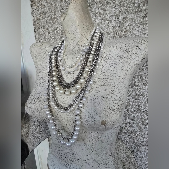 Anne Taylor multi strand metal faux pearl toggle clasp necklace - Picture 2 of 8